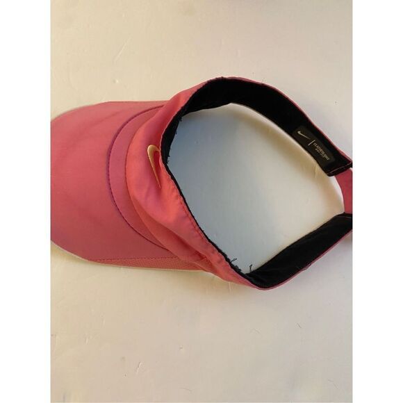 Nike featherlight visor dri fit pink discoloration from watermark - Picture 3 of 3